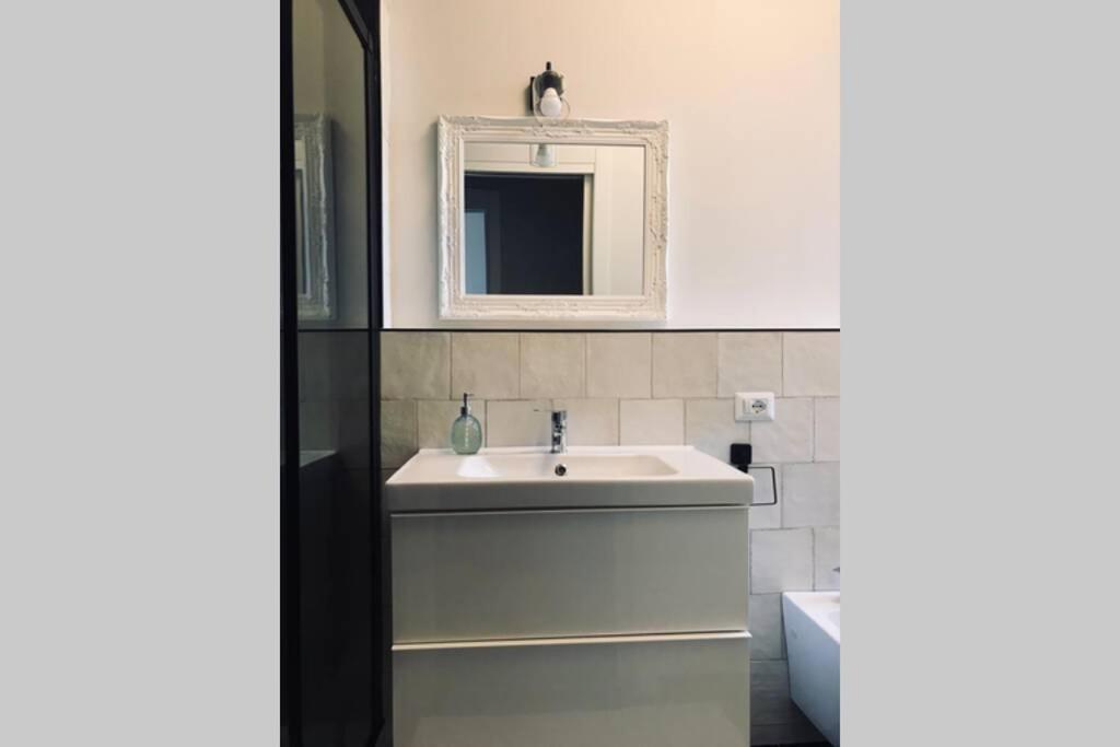 Mazzini Apartment Arona Ngoại thất bức ảnh